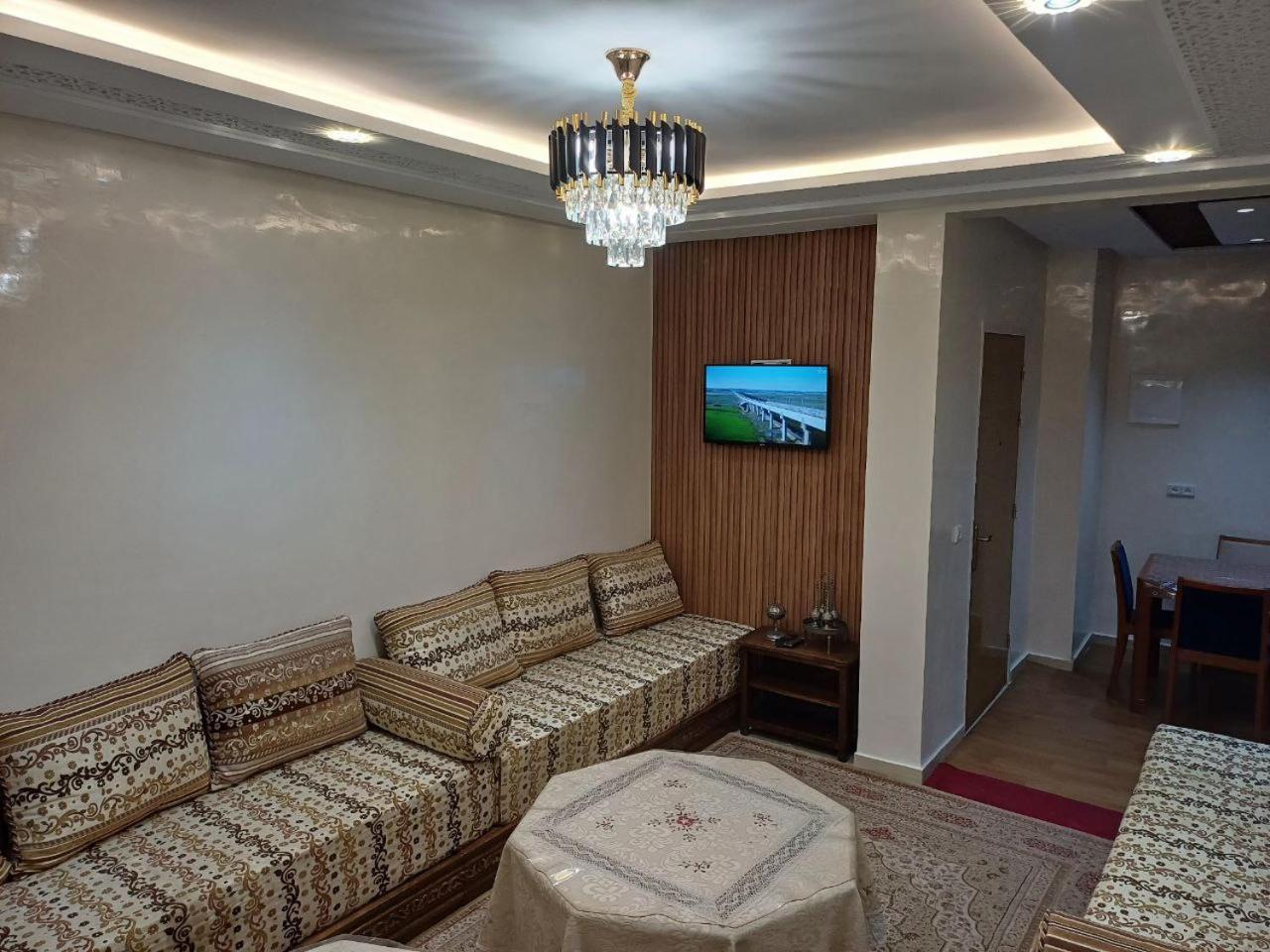 Appartement Seulement Pour Famille 10 Minutes De La Plage Parking Gratuit Agadir Exterior photo